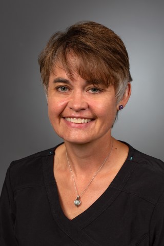 Lynne  Derezinski